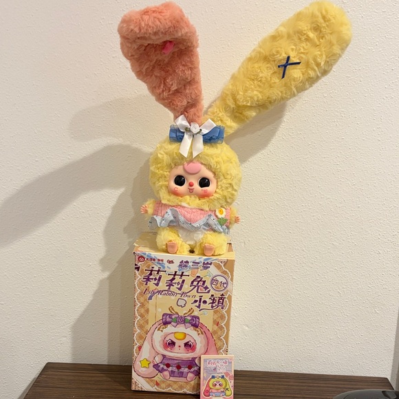 Lily rabbit town V4 - Picture 2 of 2